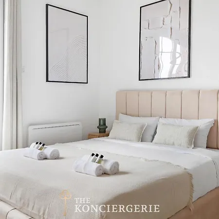 D'architecte Avec Cheminee - Design -4 Personnes Parigi